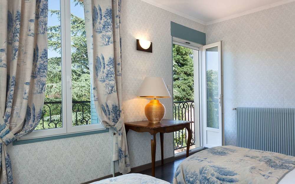 Hostellerie Du Val D'Or Mercurey Eksteriør billede